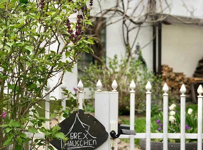 Brexhaeuschen - Urlaub Im Gruenen * Höhr-Grenzhausen